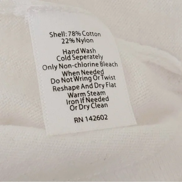 Sail to Sable White Sweater - Picture 4 of 4